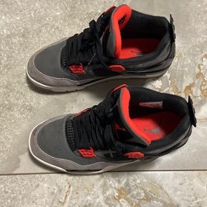 Air Jordan 4 Infrared